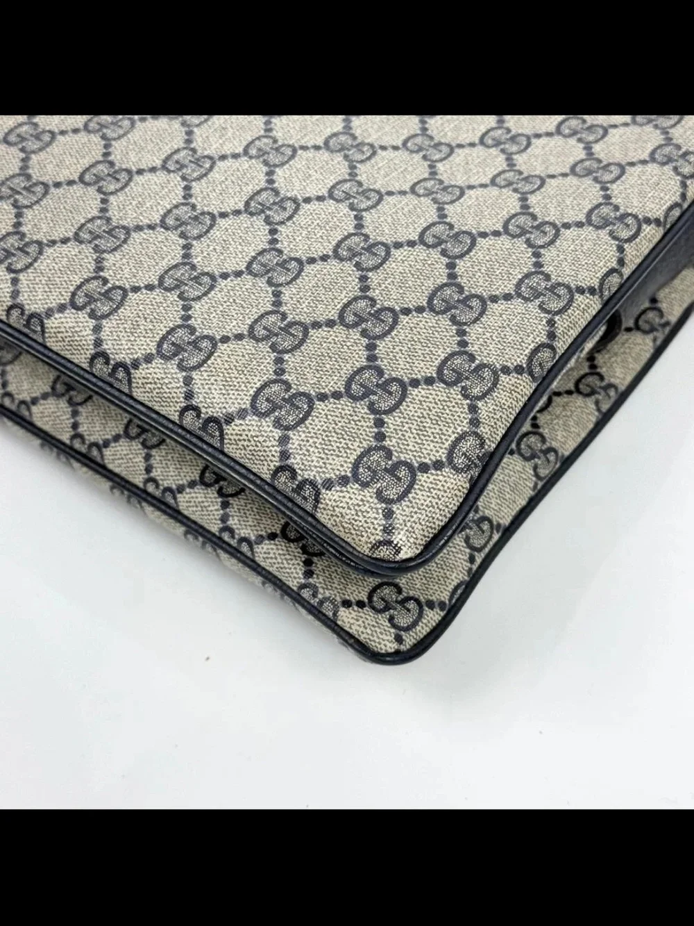 Gucci Beige GG Canvas Crossbody with Navy & Red Stripe